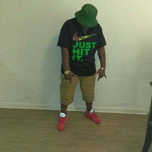 Meet your Posher, Tenesha